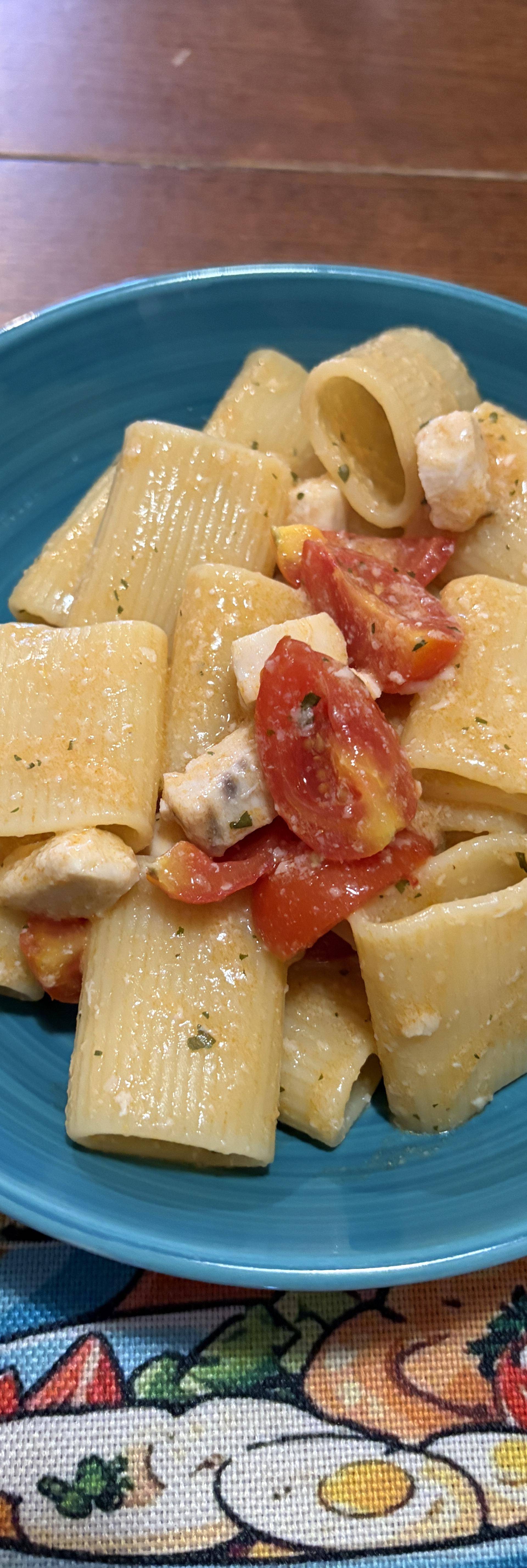 Paccheri pesce spada e pachino - Ricette Companion Connect XL | Moulinex