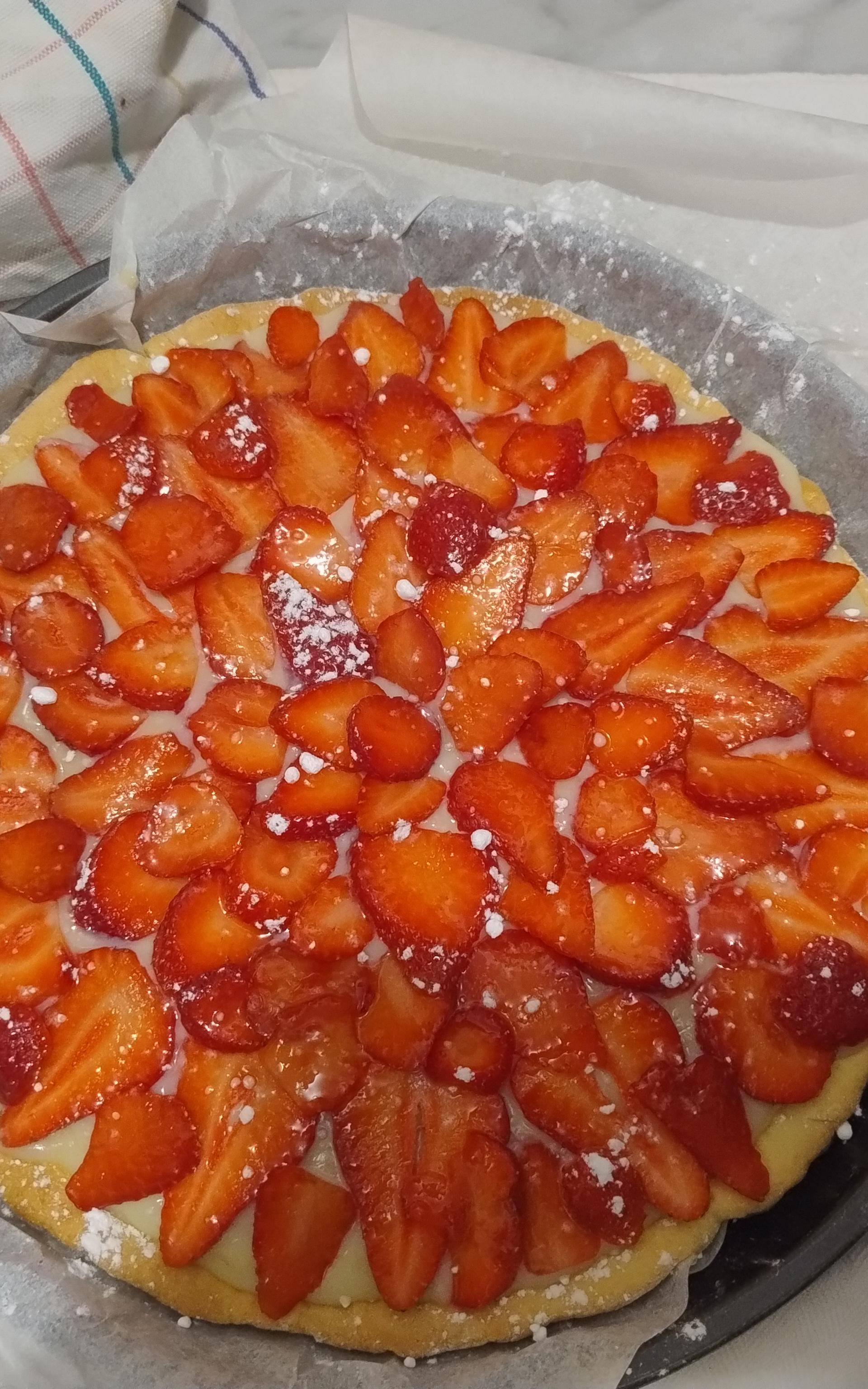 Crostata con crema chantilly e fragole - Ricette Companion Connect XL | Moulinex