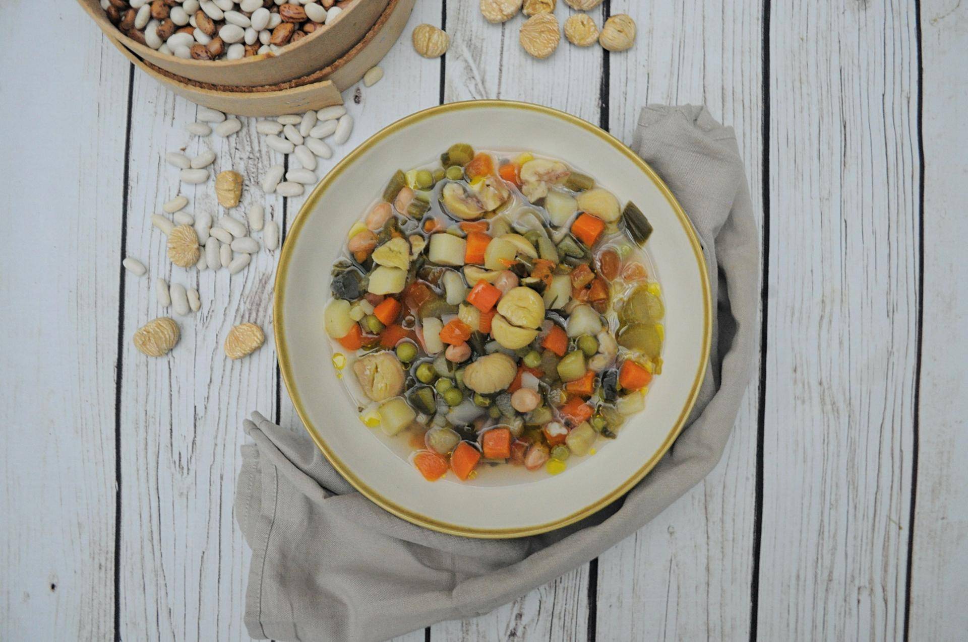 Minestrone di castagne e legumi - Ricette Cookeo | Moulinex