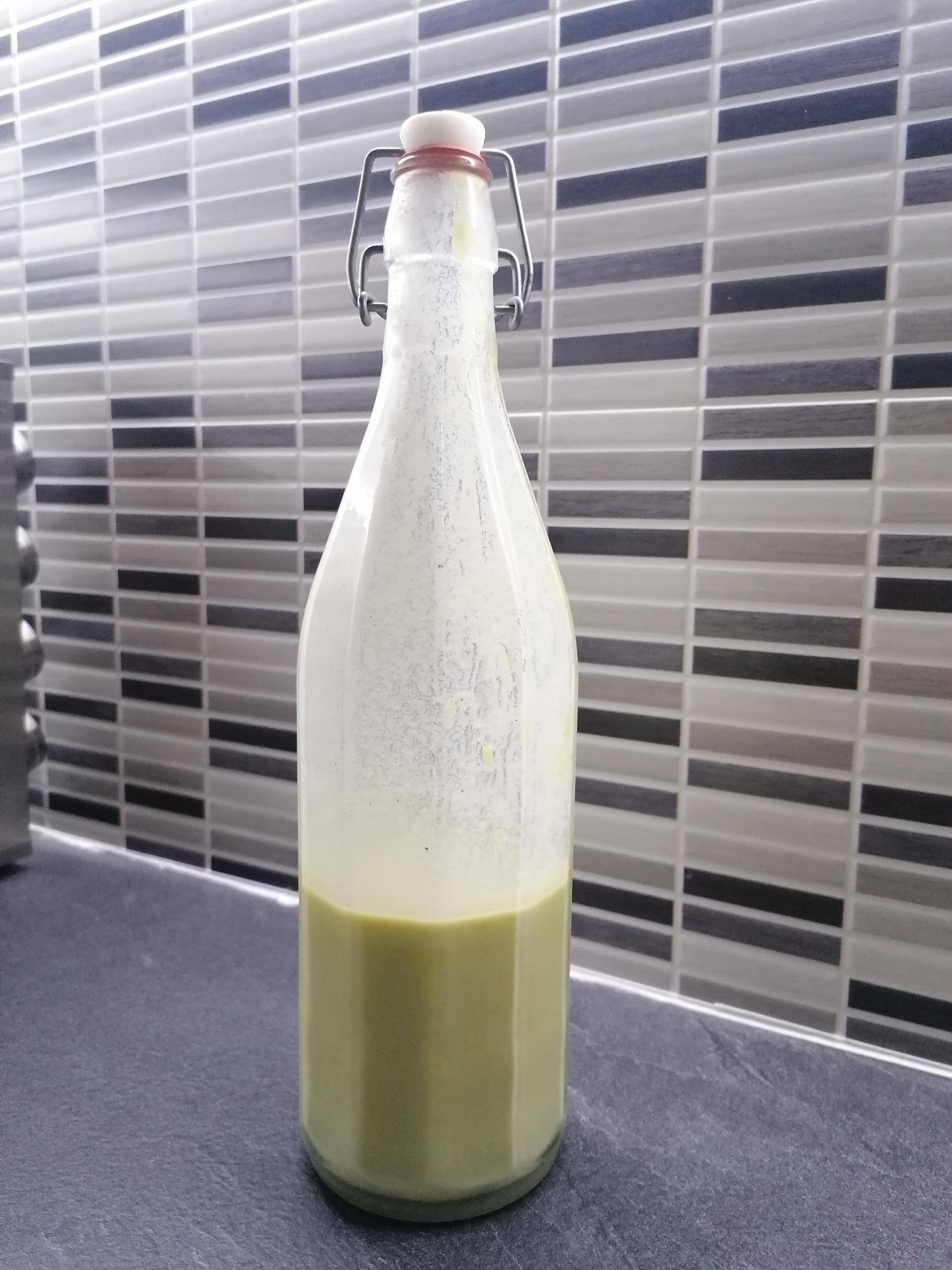 Liquore alla crema di pistacchio - Ricette Companion Connect | Moulinex