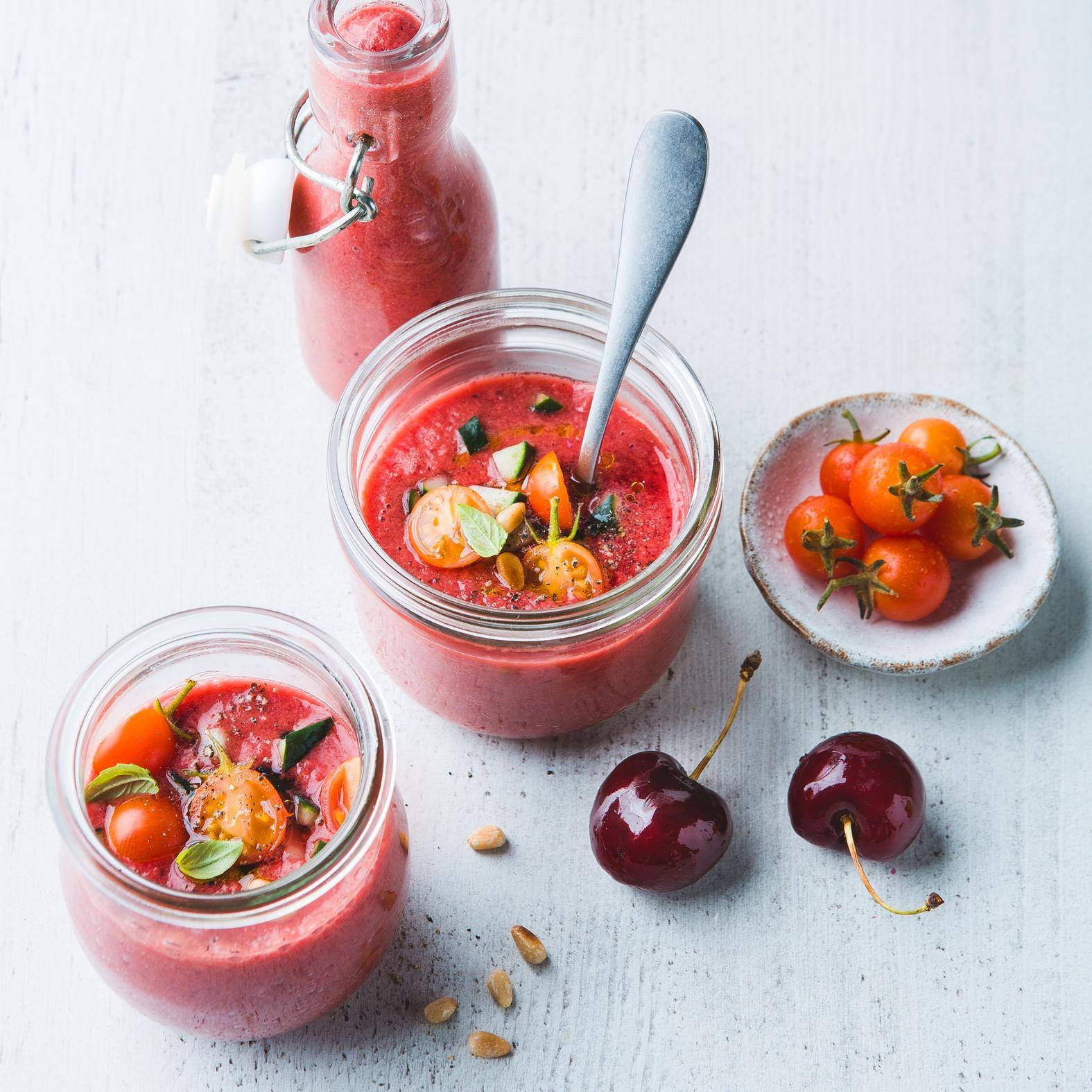 *Tomato and cherry gazpacho - Ricette Blend up | Moulinex