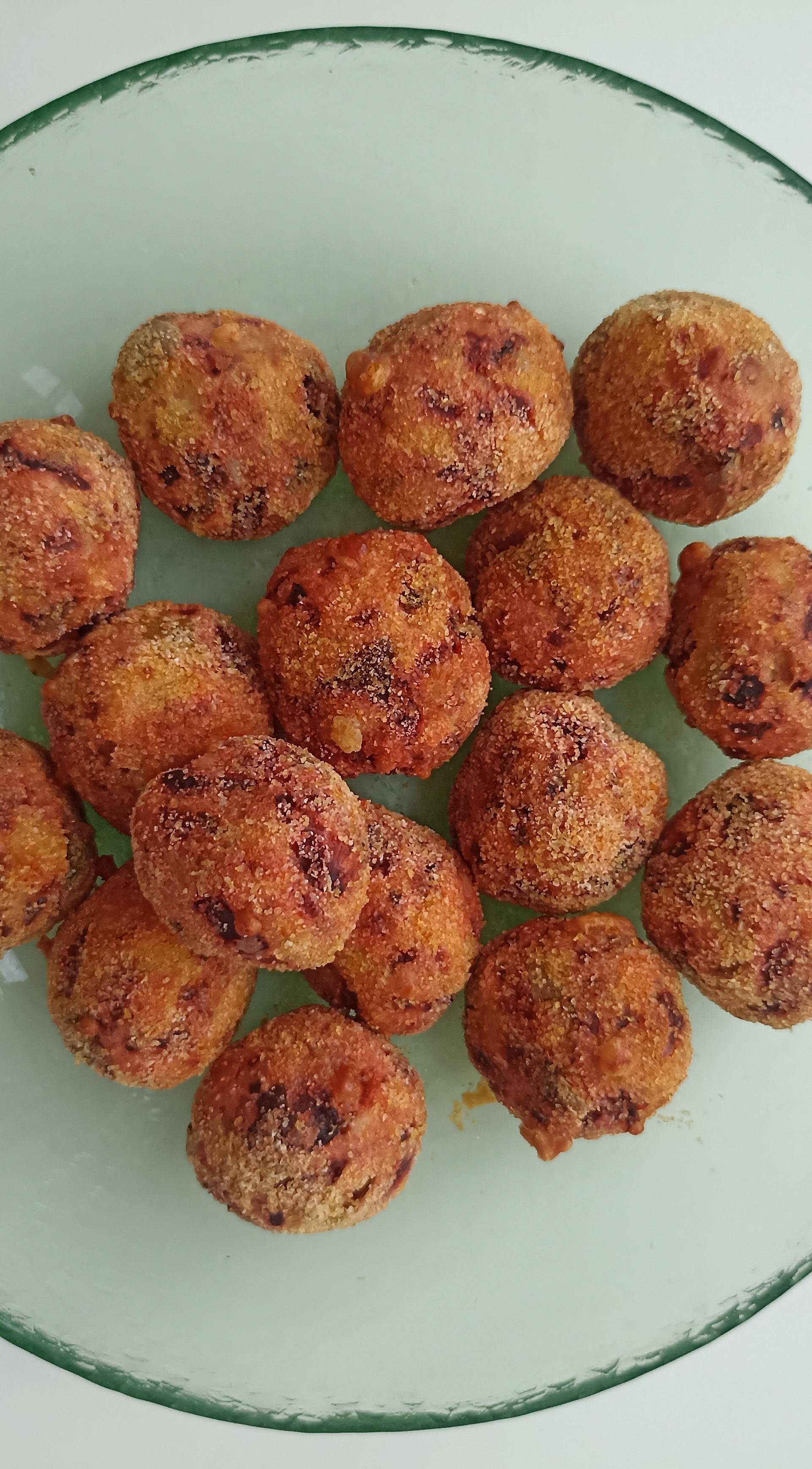 Polpette di barbabiele e patate - Ricette Easy Fry Max | Moulinex